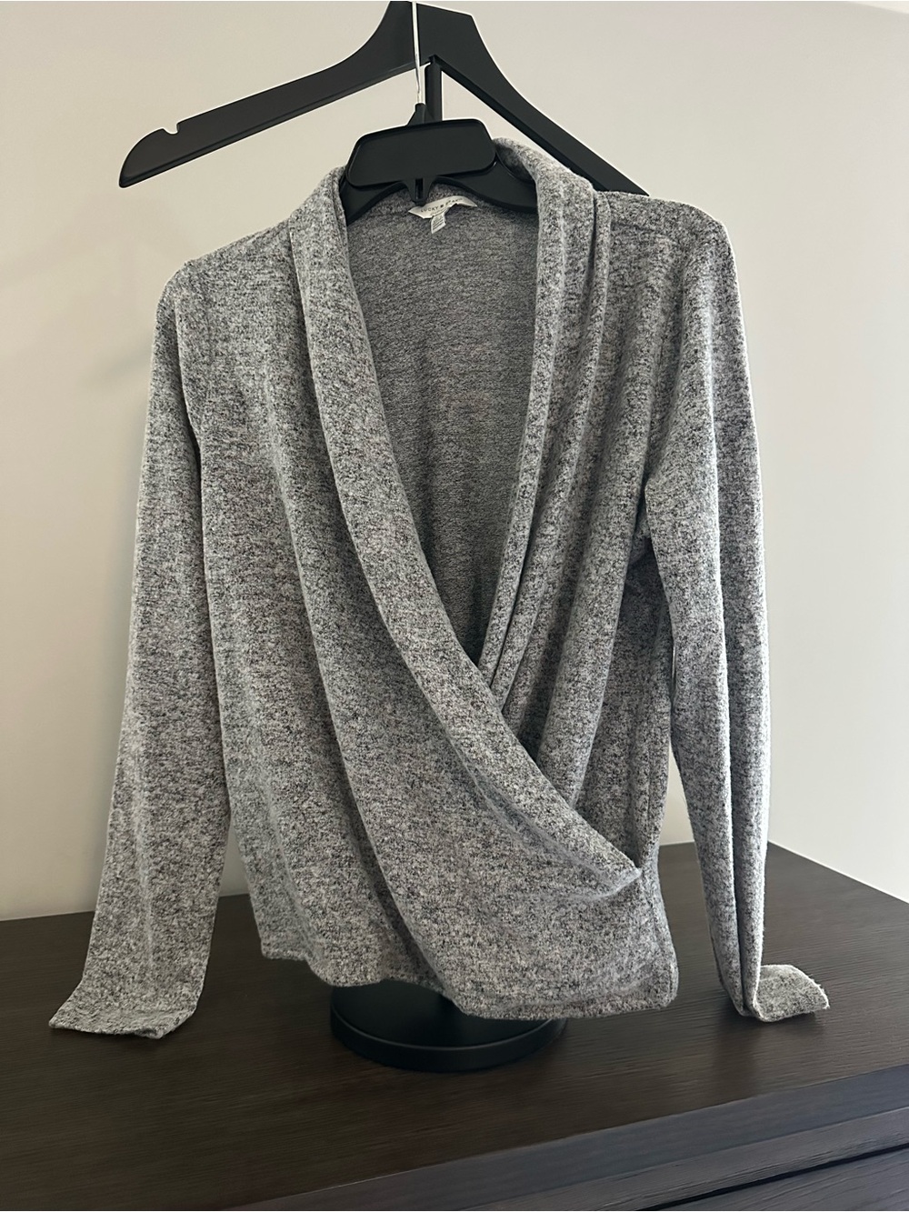 Lucky Brand Women's Gray V-Neck Draped Wrap Sweater
